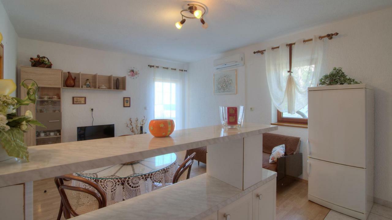 Apartment Mirakul 센 외부 사진